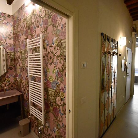 Bed and Breakfast 50Mt Dal Duomo - Casa Amasia Pietrasanta Exterior foto